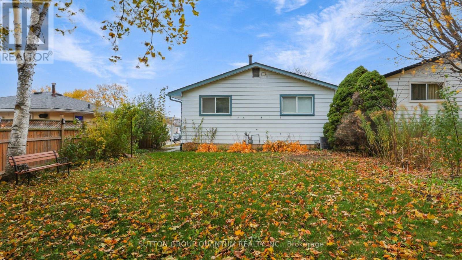 #upper - 55 Silver Aspen Crescent, Kitchener, Ontario  N2N 1H5 - Photo 20 - X12523682