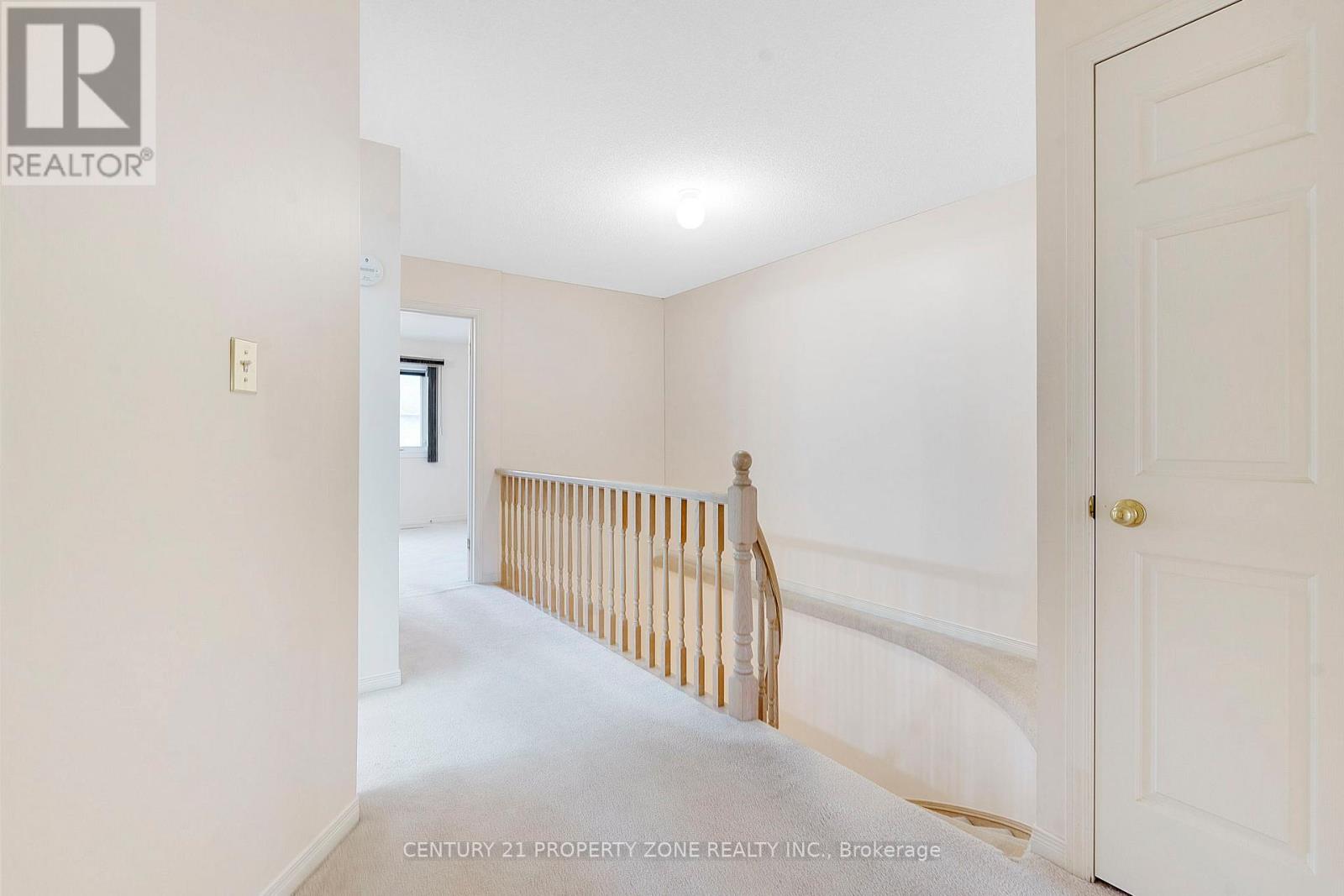 2 - 1809 Upper Wentworth Street, Hamilton, Ontario L9B 2R9 - Photo 14 - X12523708