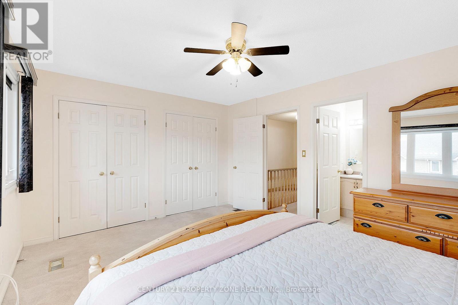 2 - 1809 Upper Wentworth Street, Hamilton, Ontario L9B 2R9 - Photo 17 - X12523708