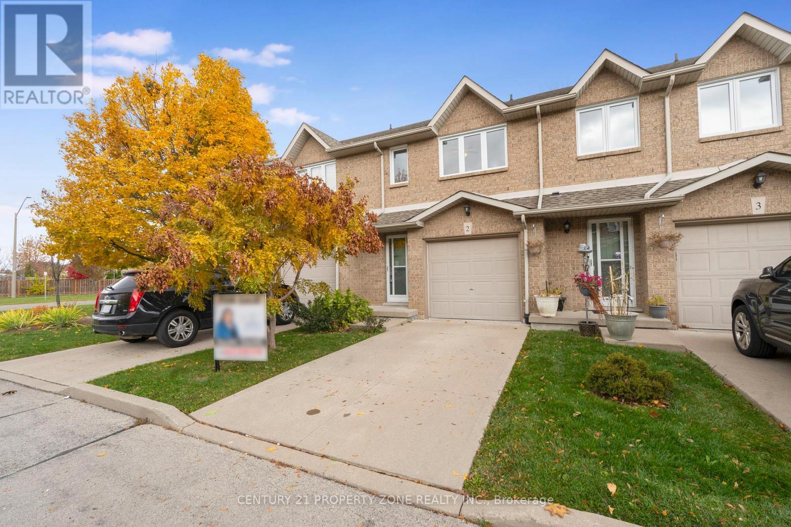 2 - 1809 Upper Wentworth Street, Hamilton, Ontario L9B 2R9 - Photo 2 - X12523708