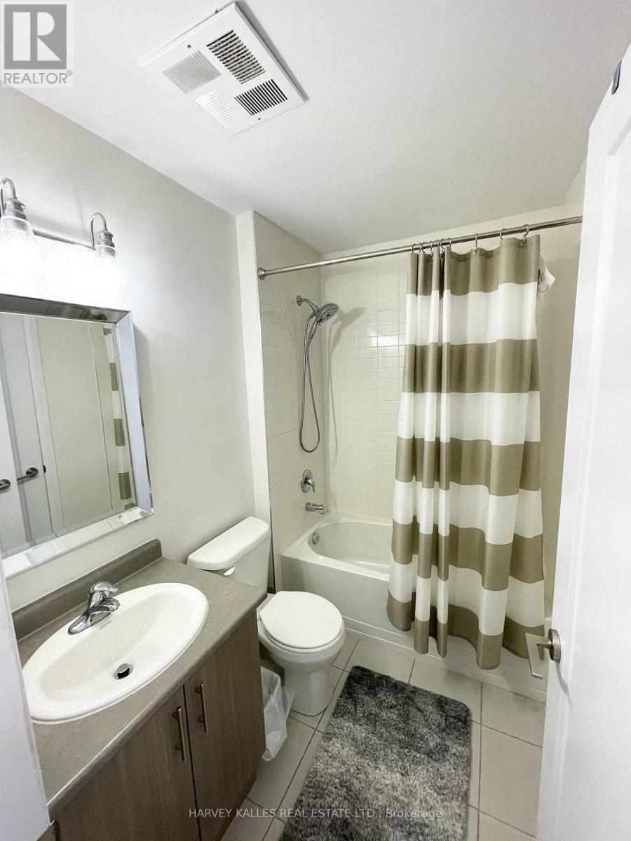 109 - 10 Concord Place, Grimsby, Ontario  L3M 0G6 - Photo 12 - X12523750