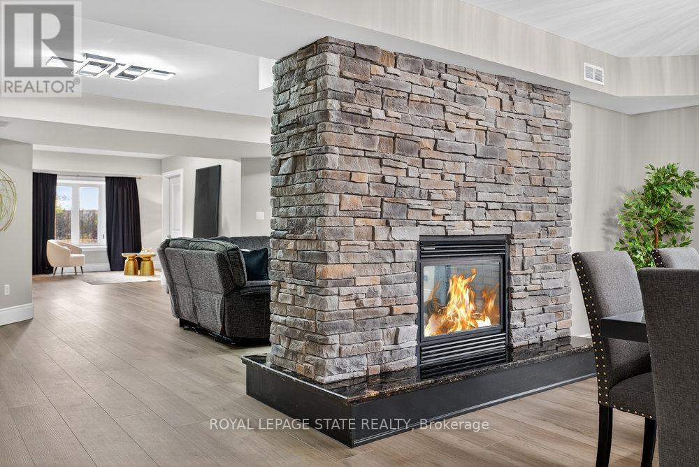 74 Green Mountain Road E, Hamilton, Ontario  L8G 4N4 - Photo 3 - X12523812