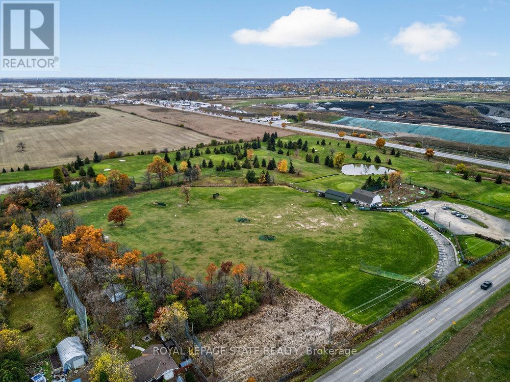 74 Green Mountain Road E, Hamilton, Ontario  L8G 4N4 - Photo 50 - X12523812