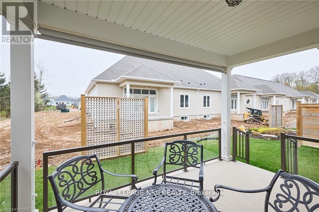 9 Sassafras Row, Fort Erie, Ontario  L0S 1N0 - Photo 27 - X12523902