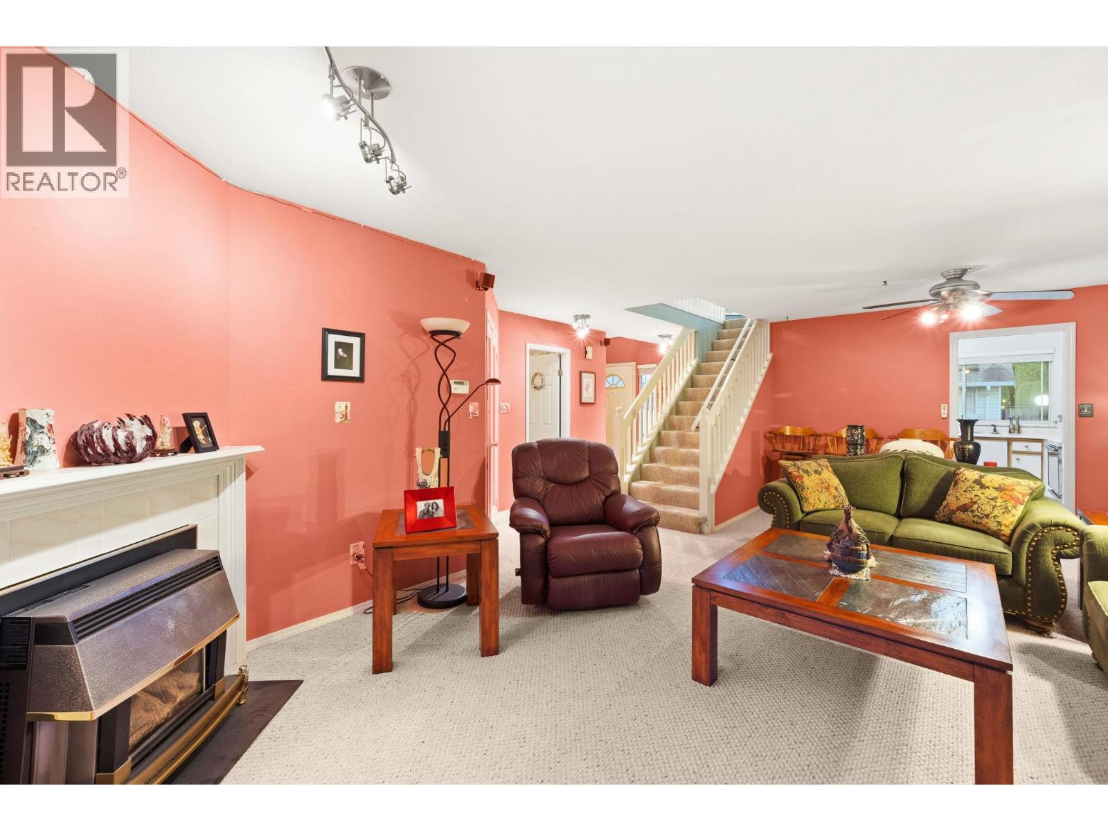 9 11848 Laity Street, Maple Ridge, British Columbia V2X 0J4 - Photo 6 - R3065816