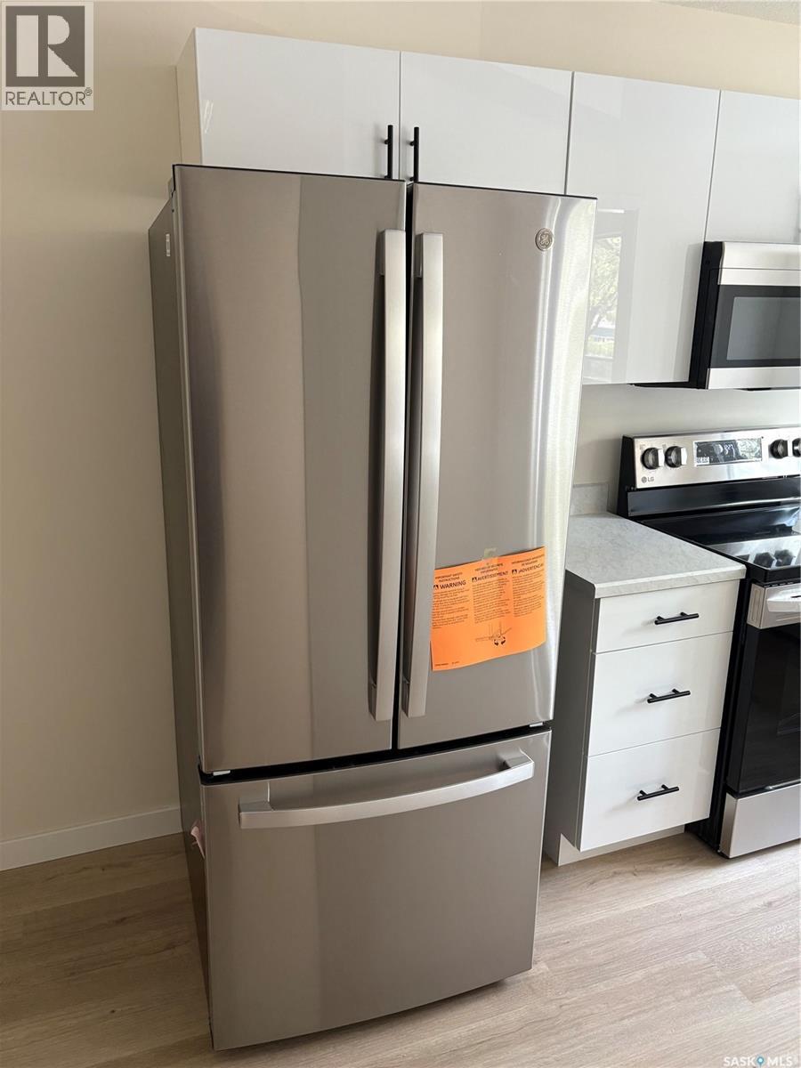 35 42 Spence Street, Regina, Saskatchewan  S4S 4H4 - Photo 4 - SK023546