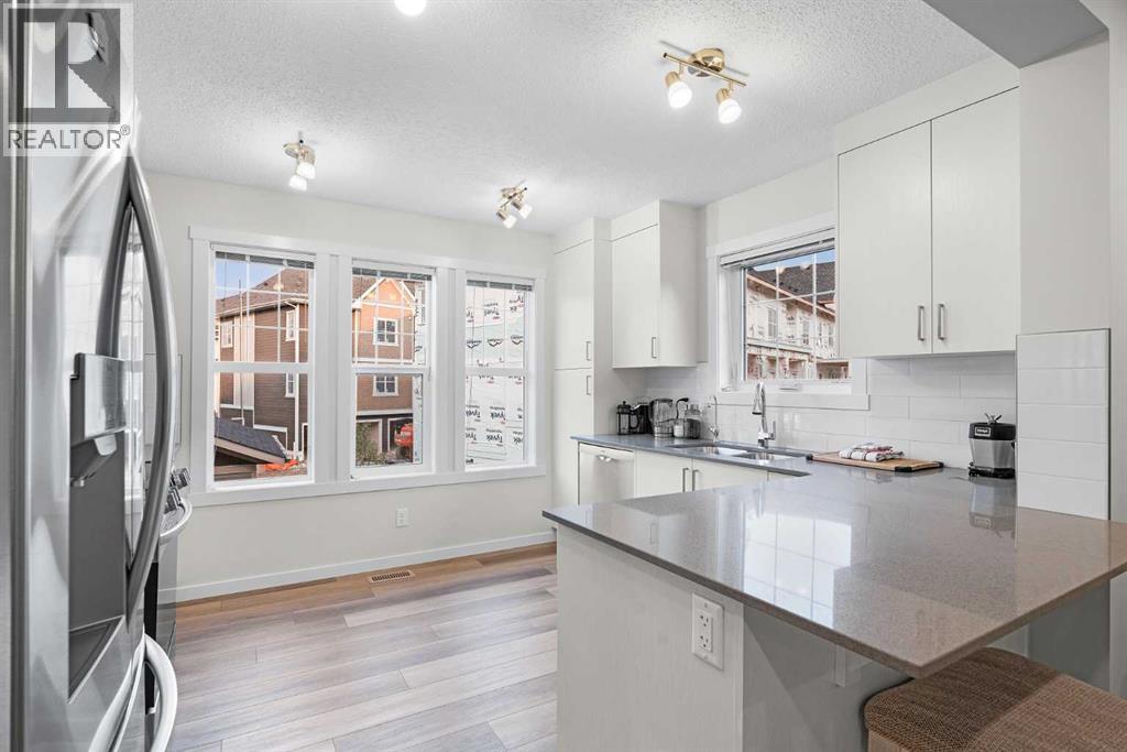 284 Cranbrook Square Se, Calgary, Alberta  T3M 3K8 - Photo 5 - A2256863