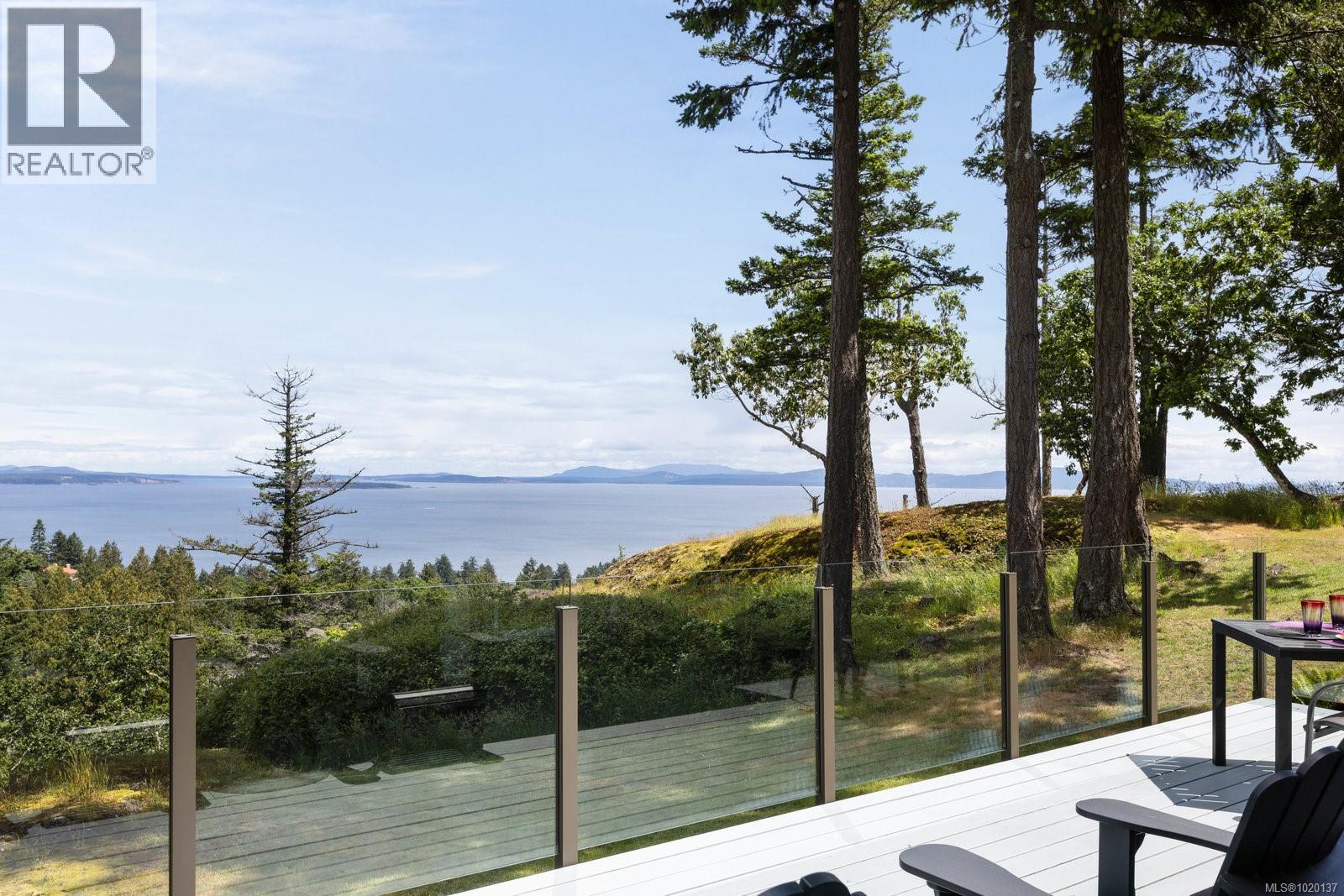 14 942 Boulderwood Rise, Saanich, British Columbia  V8Y 3H5 - Photo 1 - 1020137