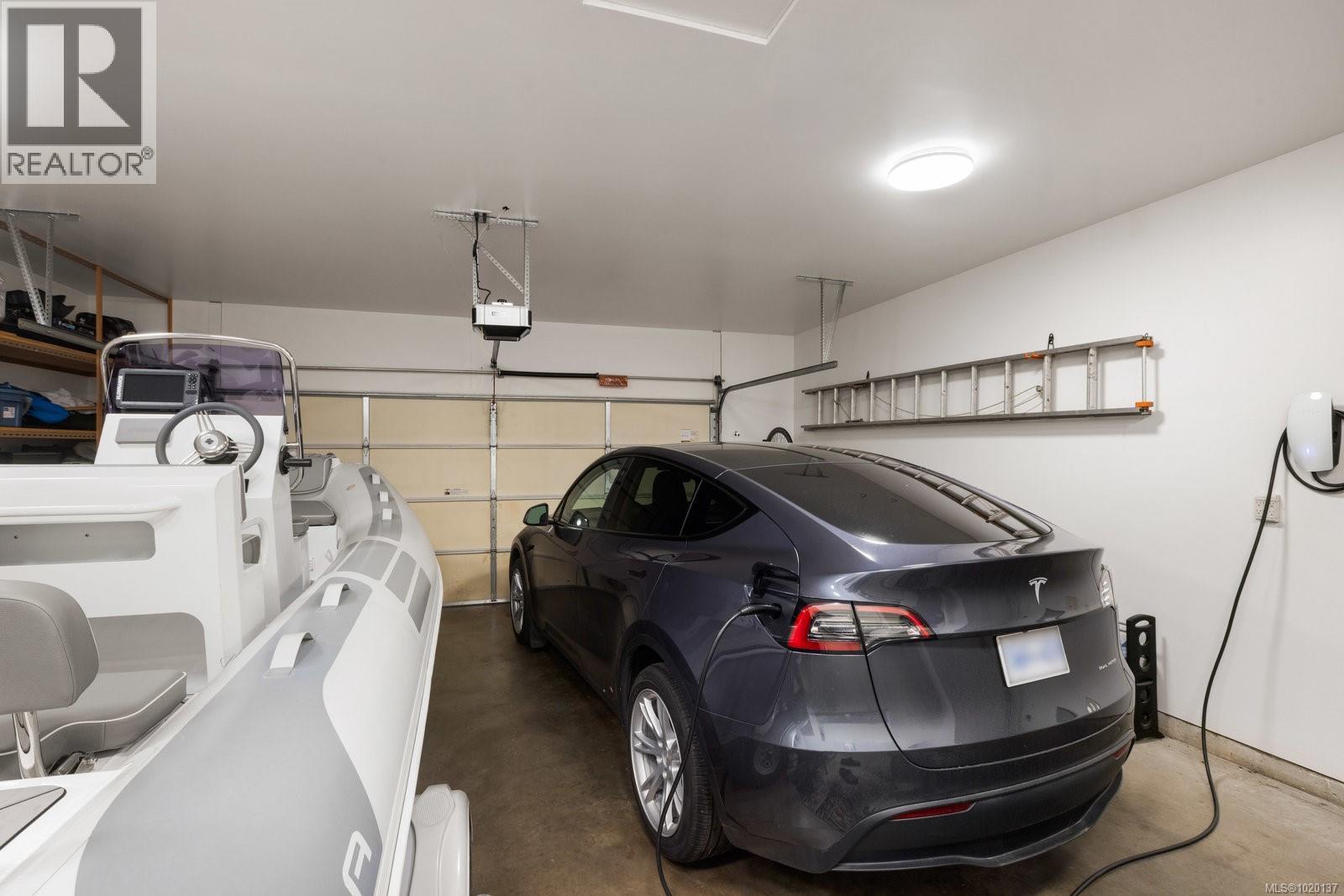 14 942 Boulderwood Rise, Saanich, British Columbia  V8Y 3H5 - Photo 35 - 1020137