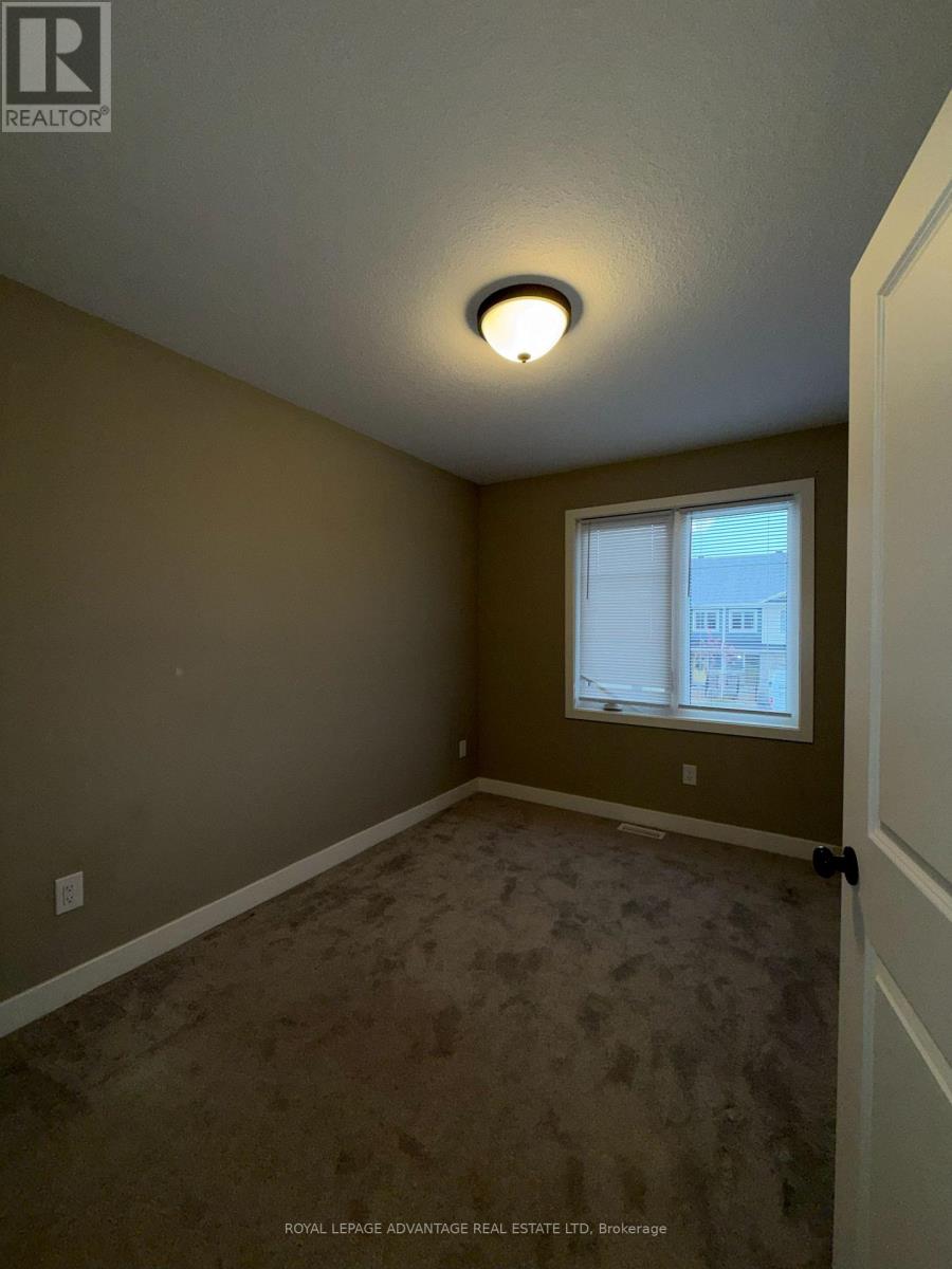 5 Staples Boulevard, Smiths Falls, Ontario  K7A 0A2 - Photo 10 - X12523920