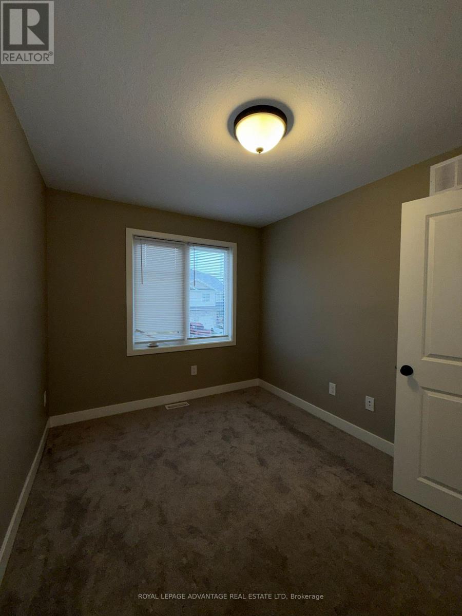 5 Staples Boulevard, Smiths Falls, Ontario  K7A 0A2 - Photo 11 - X12523920