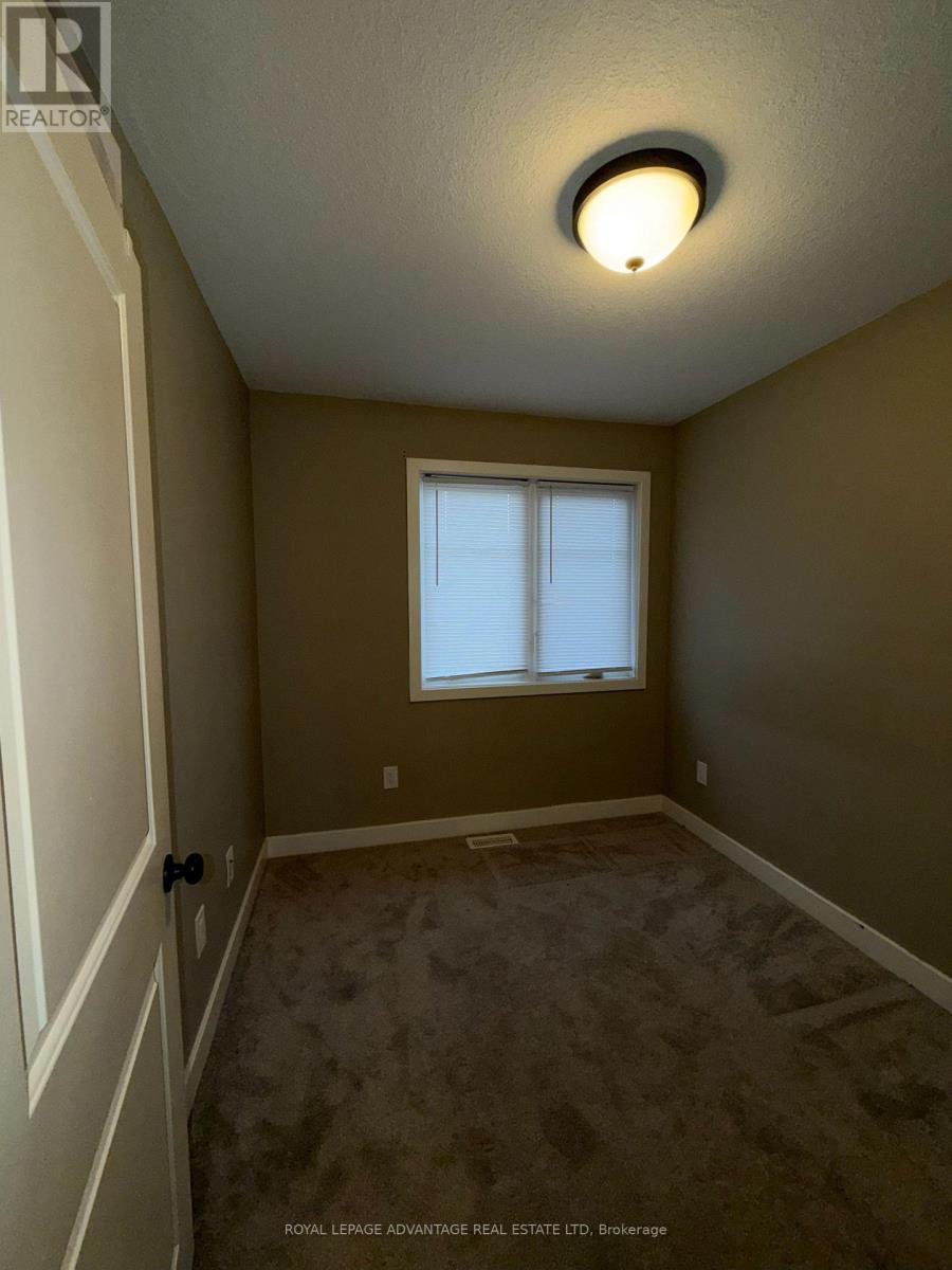 5 Staples Boulevard, Smiths Falls, Ontario  K7A 0A2 - Photo 13 - X12523920