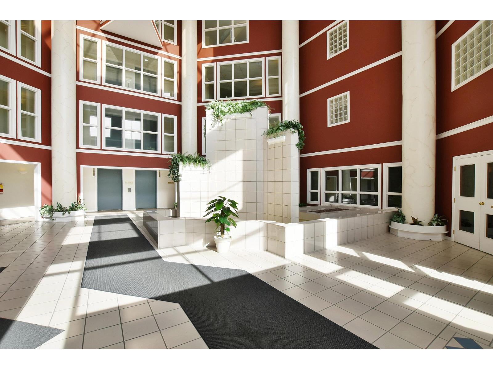 208 2626 COUNTESS STREET, Abbotsford, British Columbia