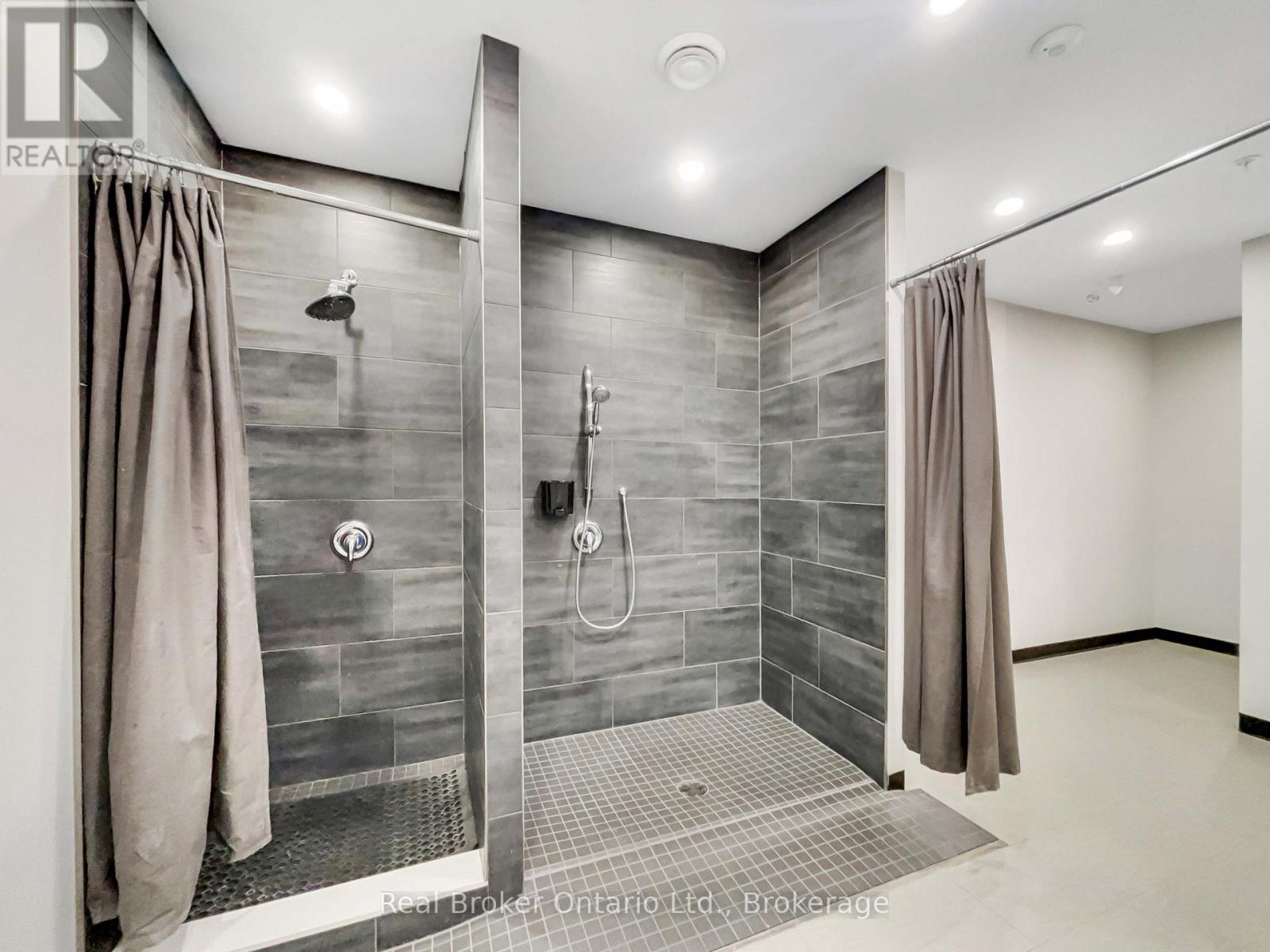 205b - 195 Hanlon Creek Boulevard, Guelph, Ontario N1C 0A1 - Photo 16 - X12523842