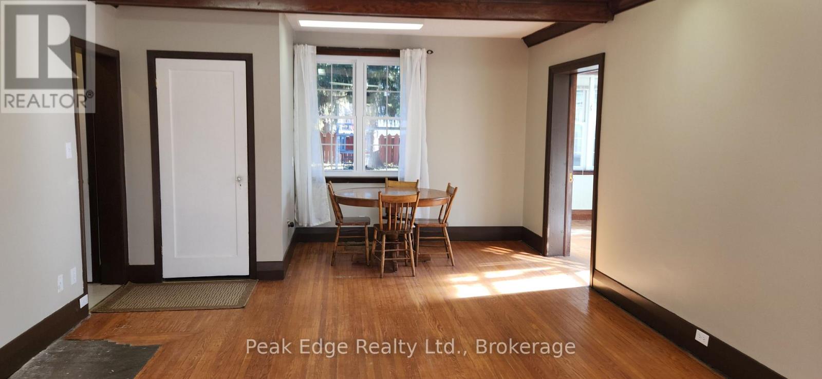 477 12th Avenue, Hanover, Ontario  N4N 2V1 - Photo 6 - X12523878