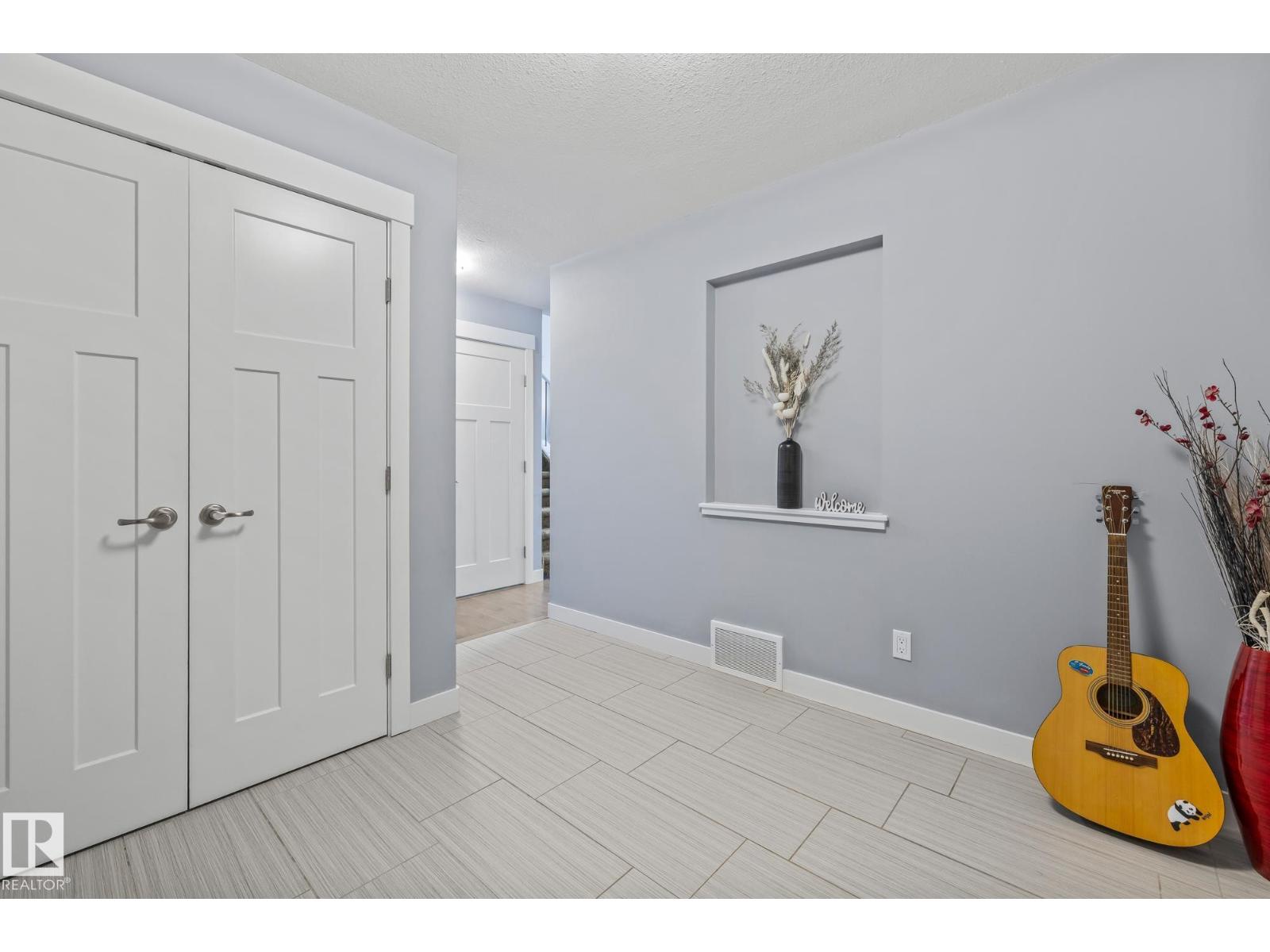 17504 13 Av Sw, Edmonton, Alberta  T6W 2J8 - Photo 23 - E4465136