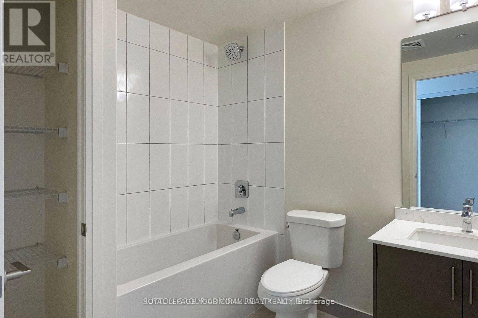 1916 - 9000 Jane Street, Vaughan, Ontario  L4K 2M9 - Photo 18 - N12522172