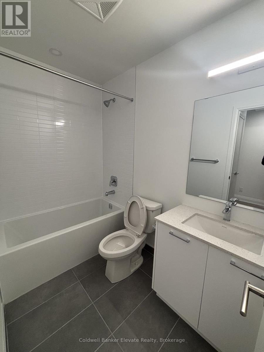 221 - 3250 Carding Mill Trail, Oakville, Ontario L6M 1L3 - Photo 10 - W12505690