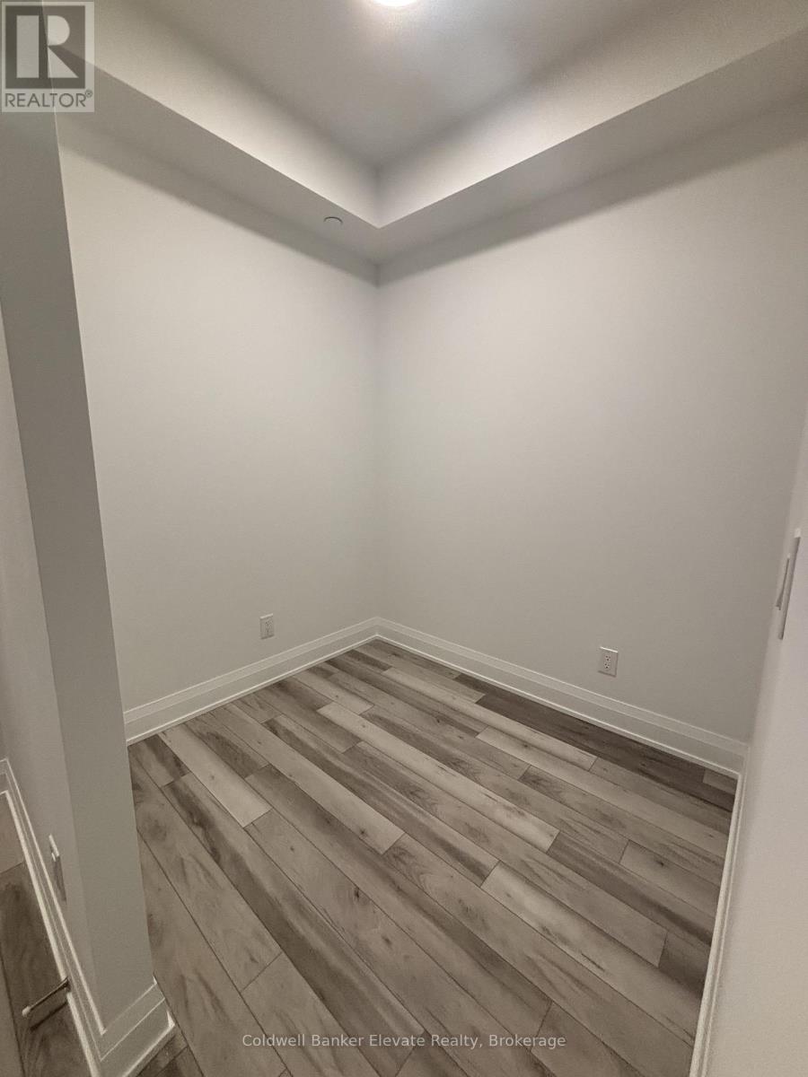 221 - 3250 Carding Mill Trail, Oakville, Ontario L6M 1L3 - Photo 9 - W12505690