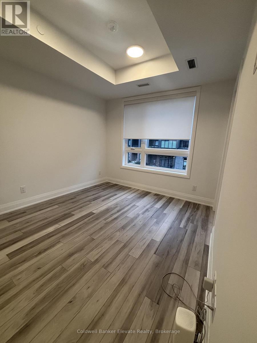 221 - 3250 Carding Mill Trail, Oakville, Ontario L6M 1L3 - Photo 5 - W12505690