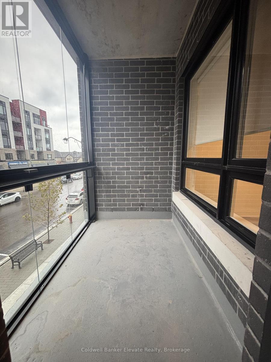 221 - 3250 Carding Mill Trail, Oakville, Ontario L6M 1L3 - Photo 6 - W12505690