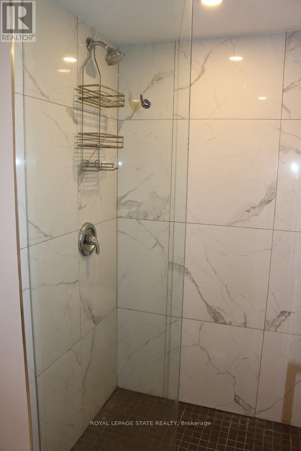 2 - 238 Sanatorium Road, Hamilton, Ontario  L9C 1Z8 - Photo 14 - X12434950