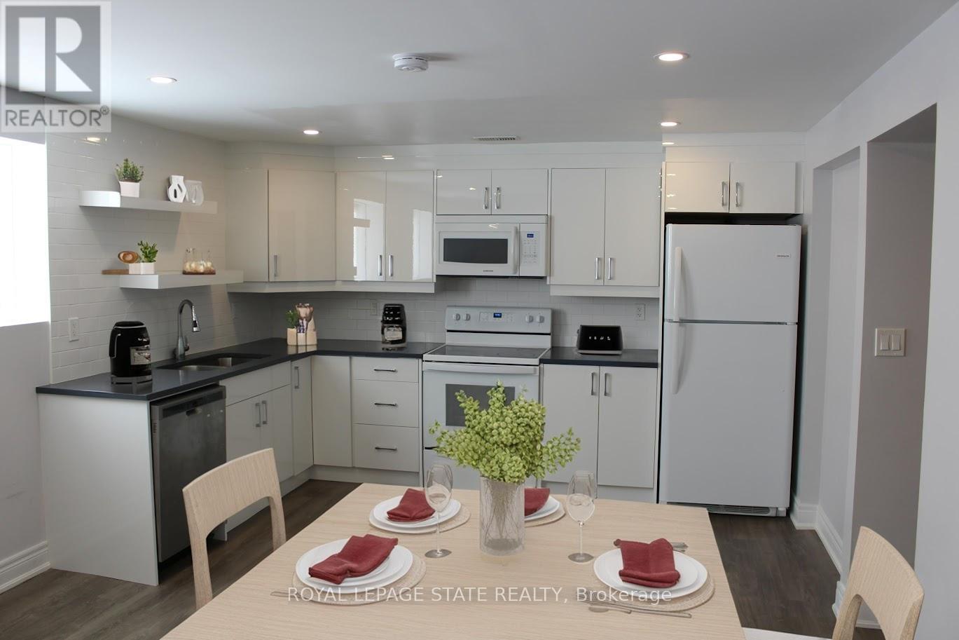 2 - 238 Sanatorium Road, Hamilton, Ontario  L9C 1Z8 - Photo 9 - X12434950