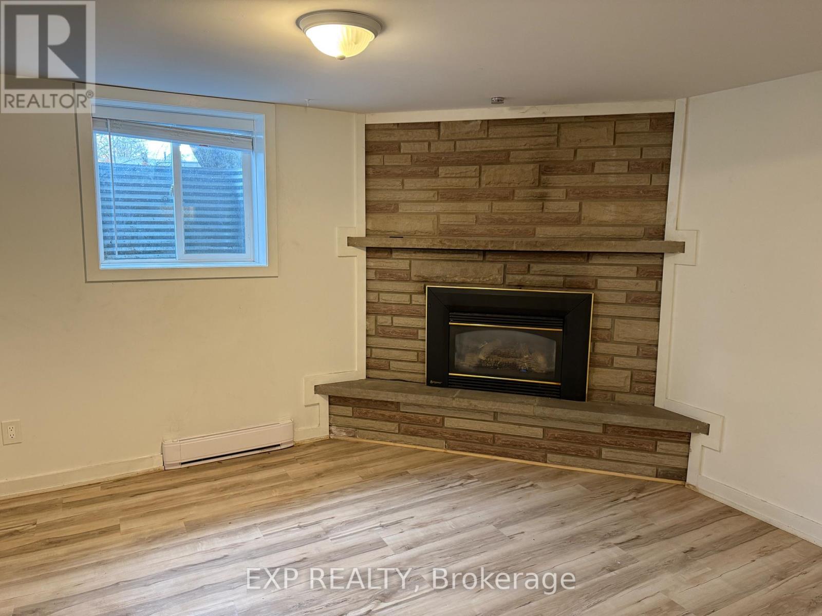 Lower - 105 Mill Street, Shelburne, Ontario L9V 2Y2 - Photo 11 - X12448940