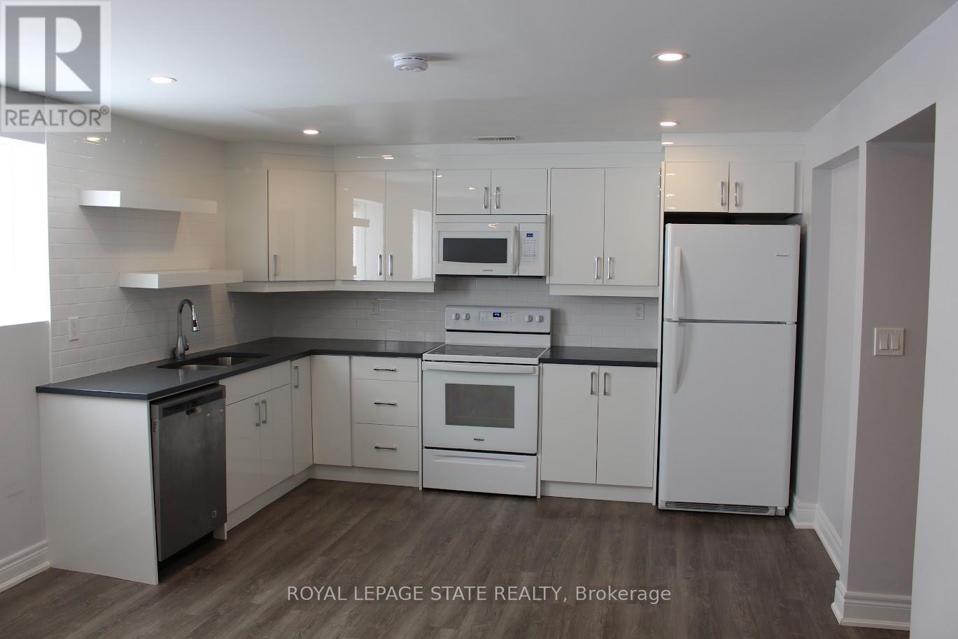 2 - 238 Sanatorium Road, Hamilton, Ontario  L9C 1Z8 - Photo 8 - X12434950