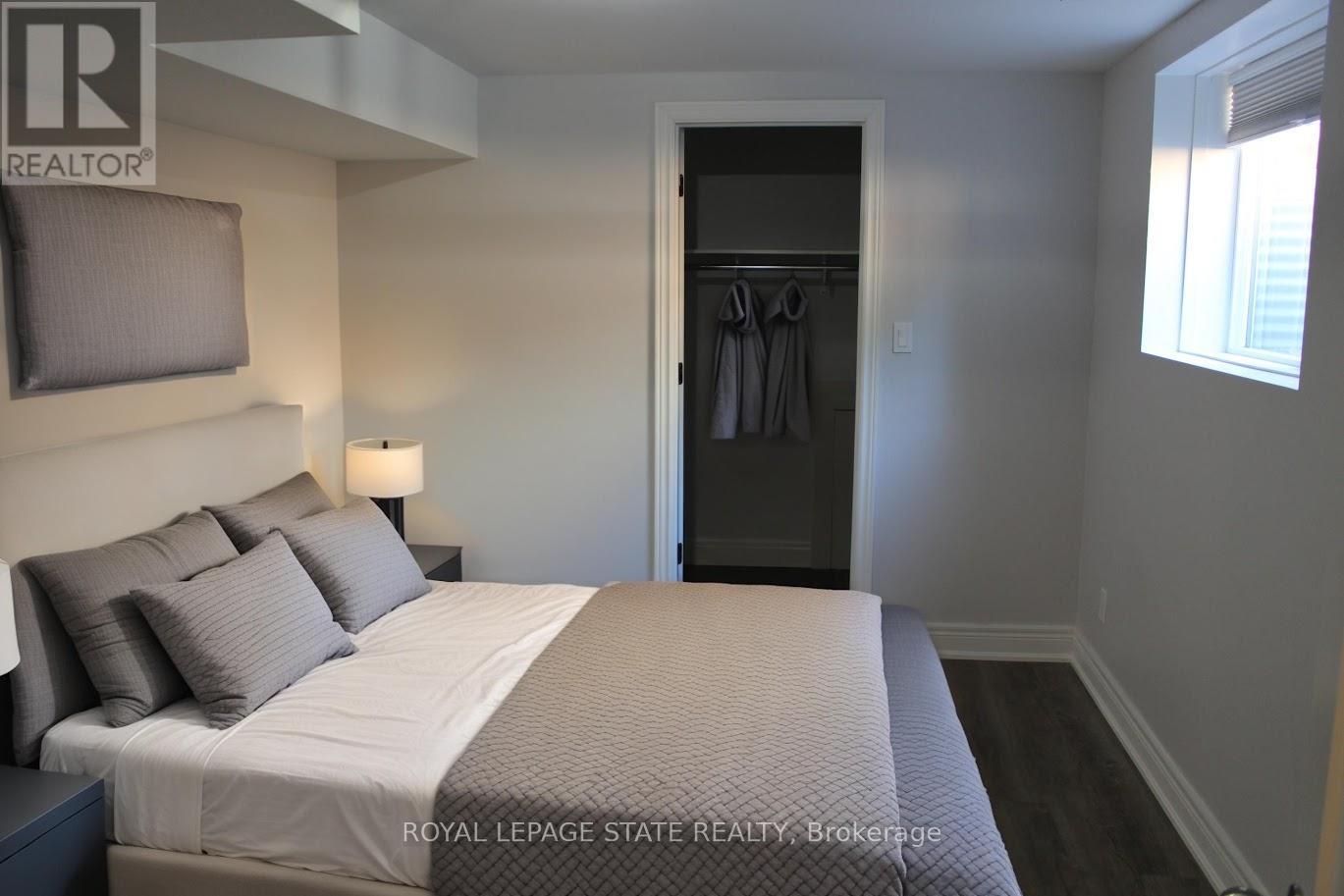 2 - 238 Sanatorium Road, Hamilton, Ontario  L9C 1Z8 - Photo 6 - X12434950