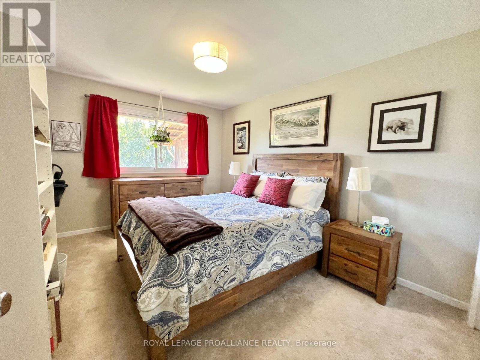 9 Sunset Drive, Belleville, Ontario  K8N 1Y4 - Photo 12 - X12389491