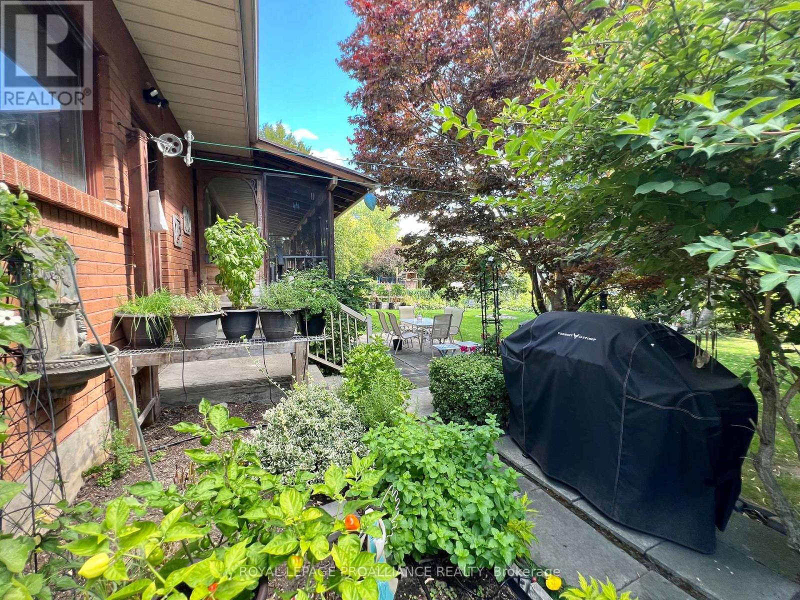 9 Sunset Drive, Belleville, Ontario  K8N 1Y4 - Photo 28 - X12389491