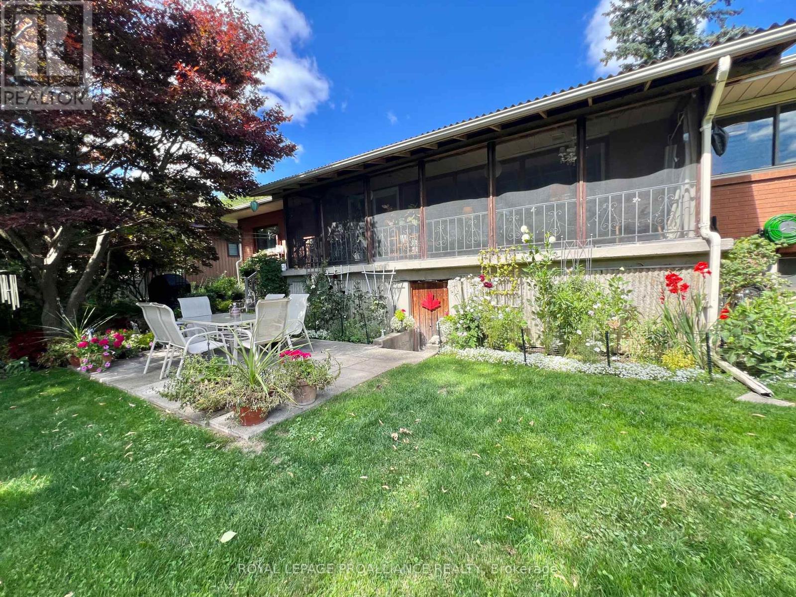 9 Sunset Drive, Belleville, Ontario  K8N 1Y4 - Photo 32 - X12389491