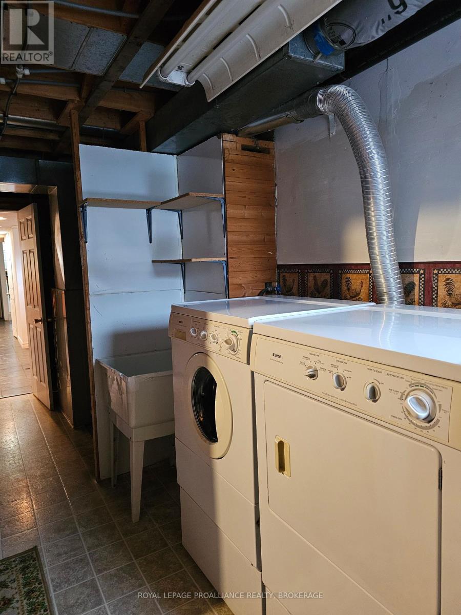 915 Warburton Crescent, Kingston, Ontario  K7M 8L3 - Photo 29 - X12497610