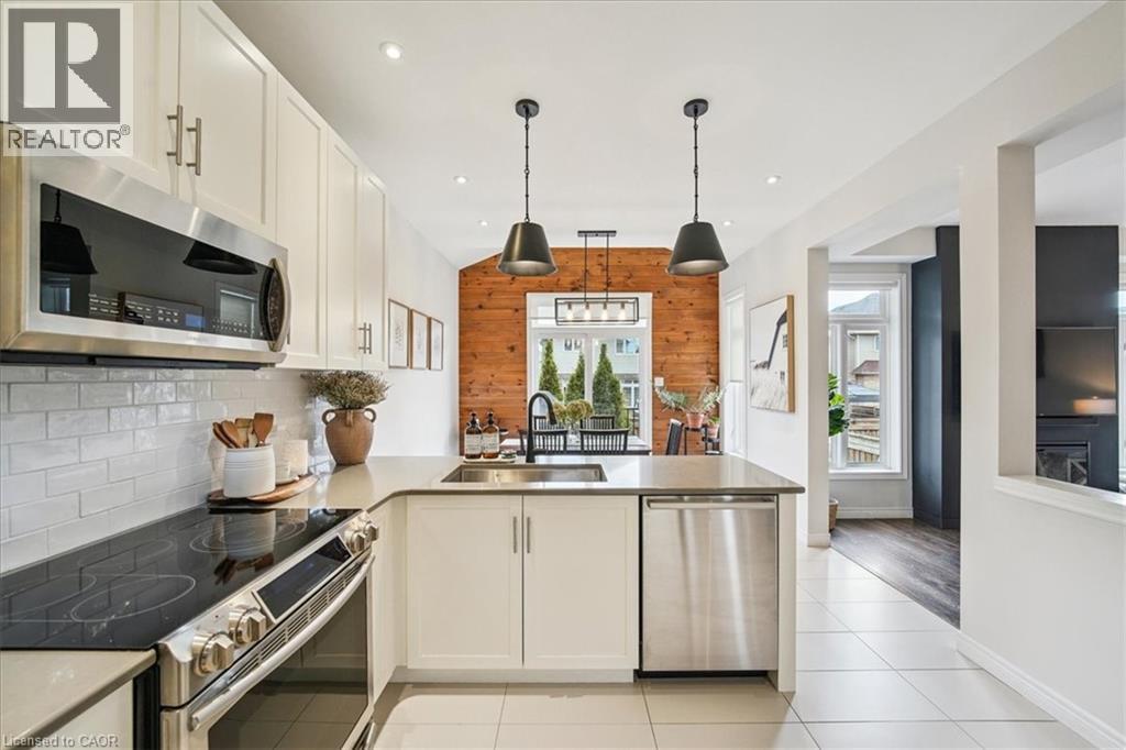 103 Cutts Crescent, Binbrook, Ontario  L0R 1C0 - Photo 17 - 40786489