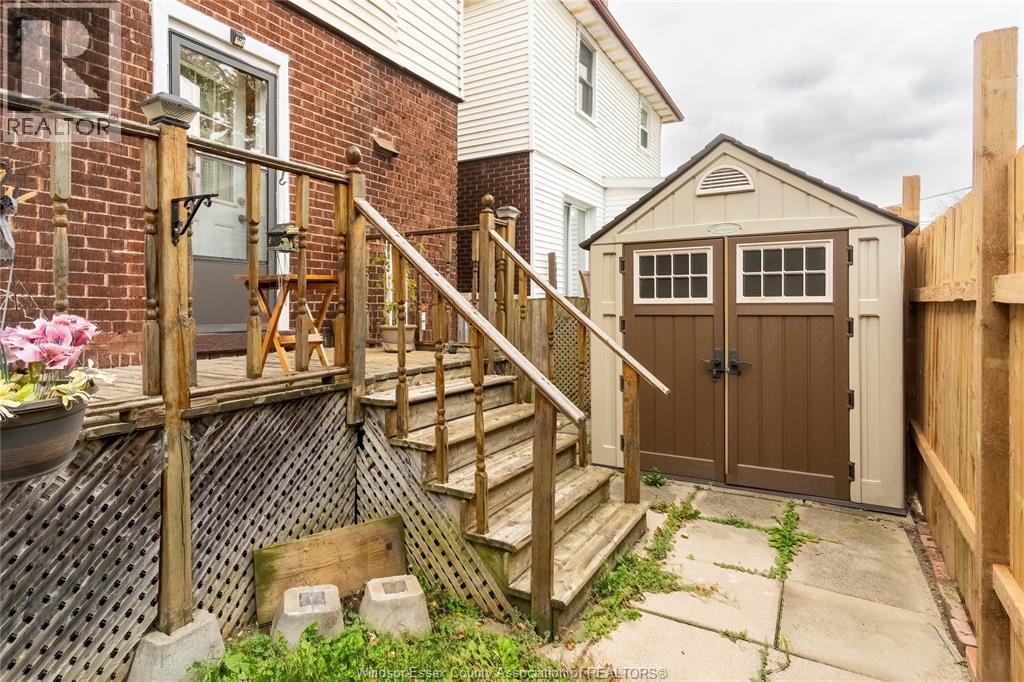 1161 Elm, Windsor, Ontario N9A 3J1 - Photo 18 - 25028375