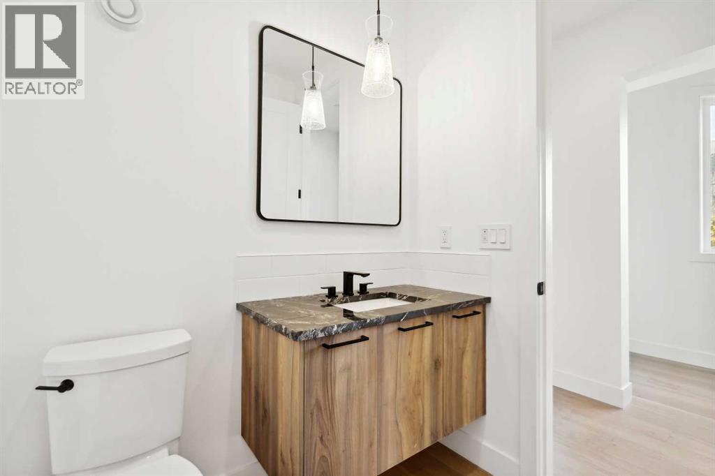 512 8th Avenue, Canmore, Alberta  T1W 2E3 - Photo 31 - A2225369