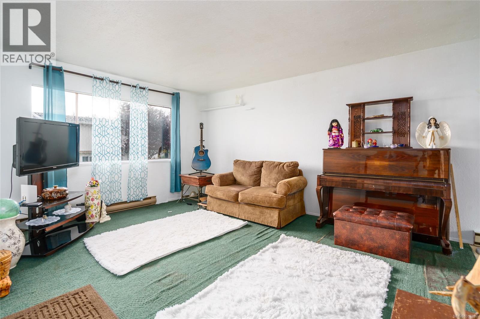 21 400 Robron Rd, Campbell River, British Columbia  V9W 5N5 - Photo 2 - 1018897