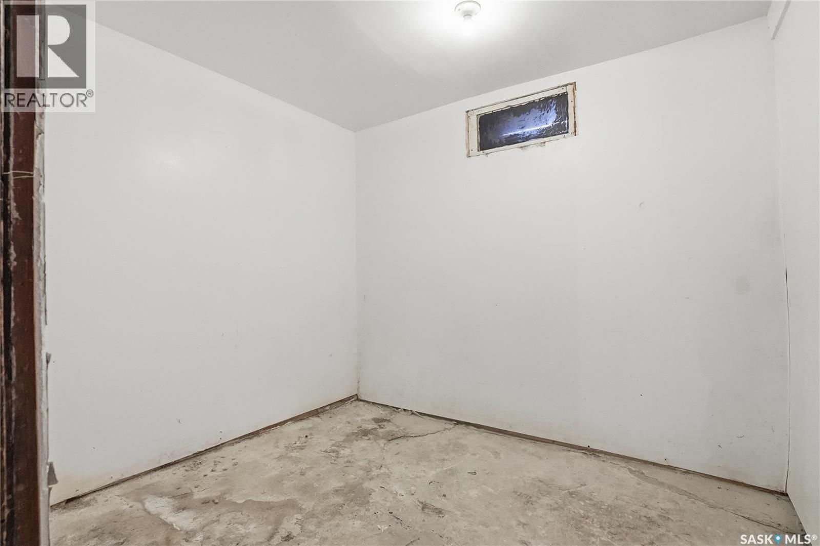 320 D Avenue S, Saskatoon, Saskatchewan  S7M 1R1 - Photo 33 - SK023687