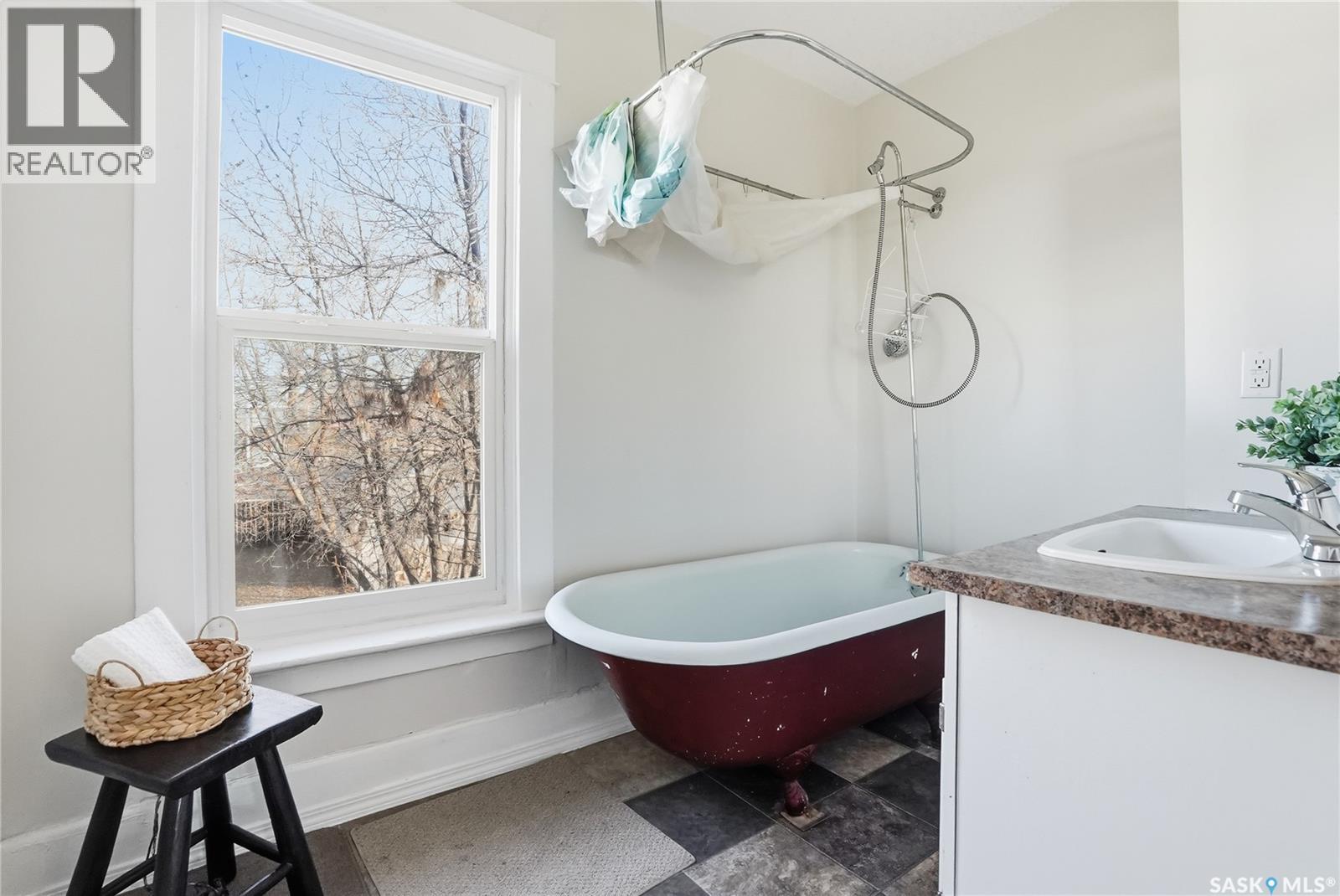 320 D Avenue S, Saskatoon, Saskatchewan  S7M 1R1 - Photo 22 - SK023687