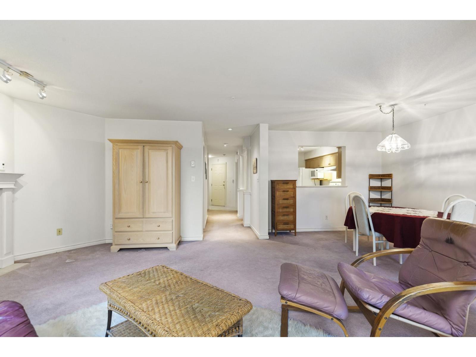 208 2575 Ware Street, Abbotsford, British Columbia  V2S 3E2 - Photo 14 - R3065710