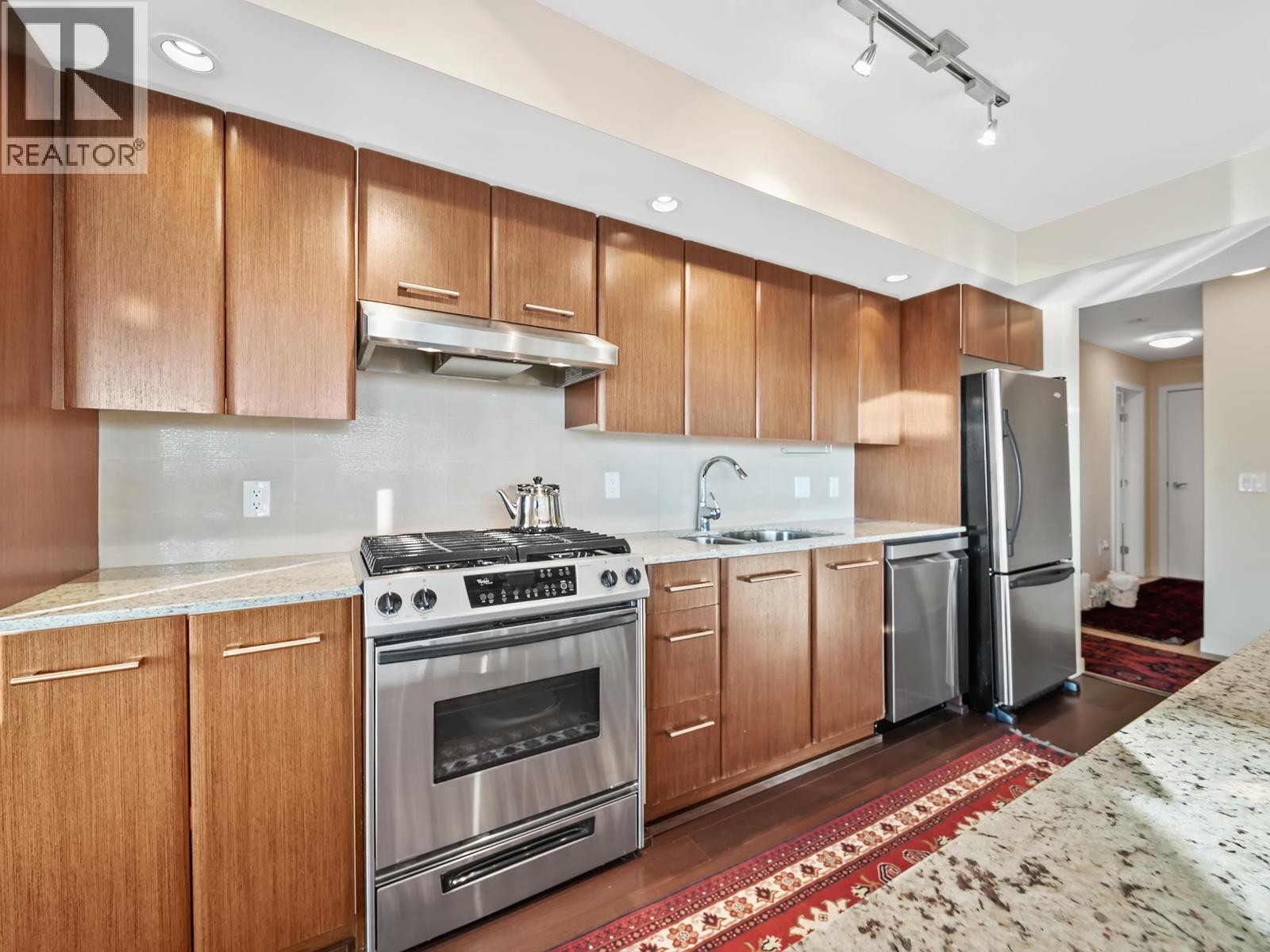 805 683 W Victoria Park, North Vancouver, British Columbia V7M 0A2 - Photo 15 - R3065778