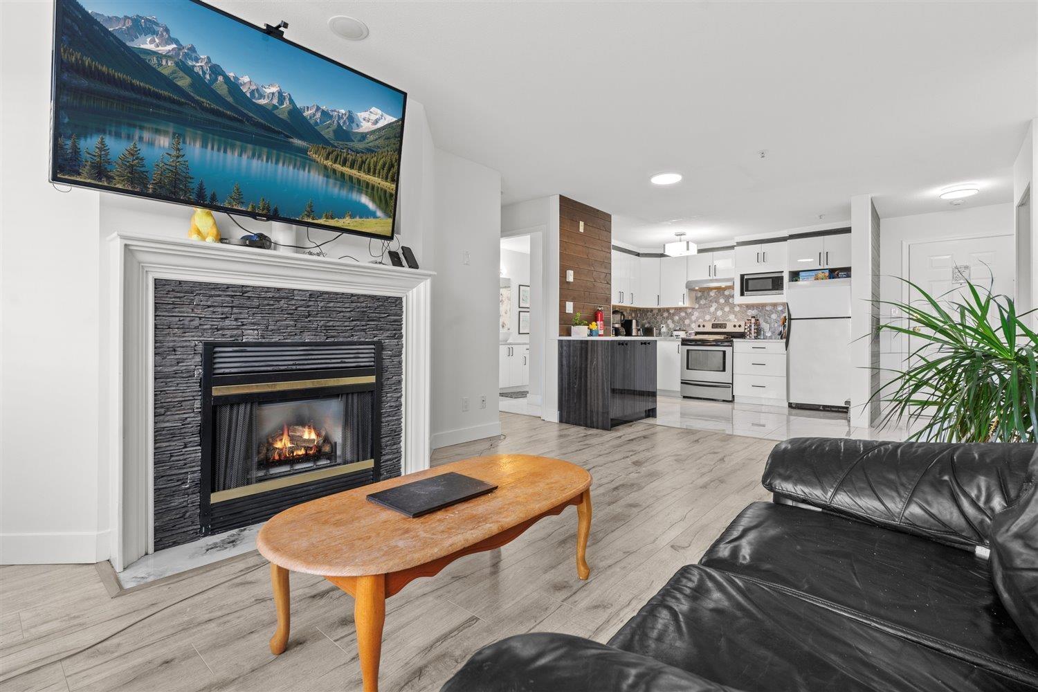 406 33708 King Road, Abbotsford, British Columbia  V2S 8C6 - Photo 10 - R3062850