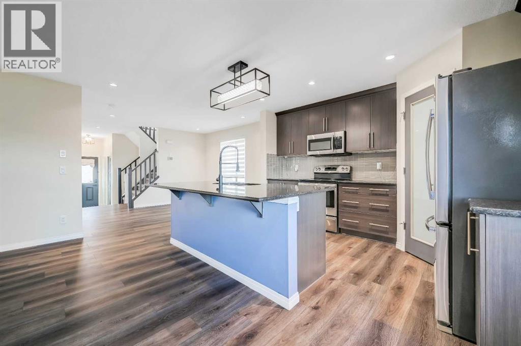 276 Viewpointe Terrace, Chestermere, Alberta  T1X 0T2 - Photo 3 - A2266858