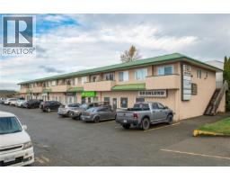 8 522 Dogwood St S Beaver Lodge Village