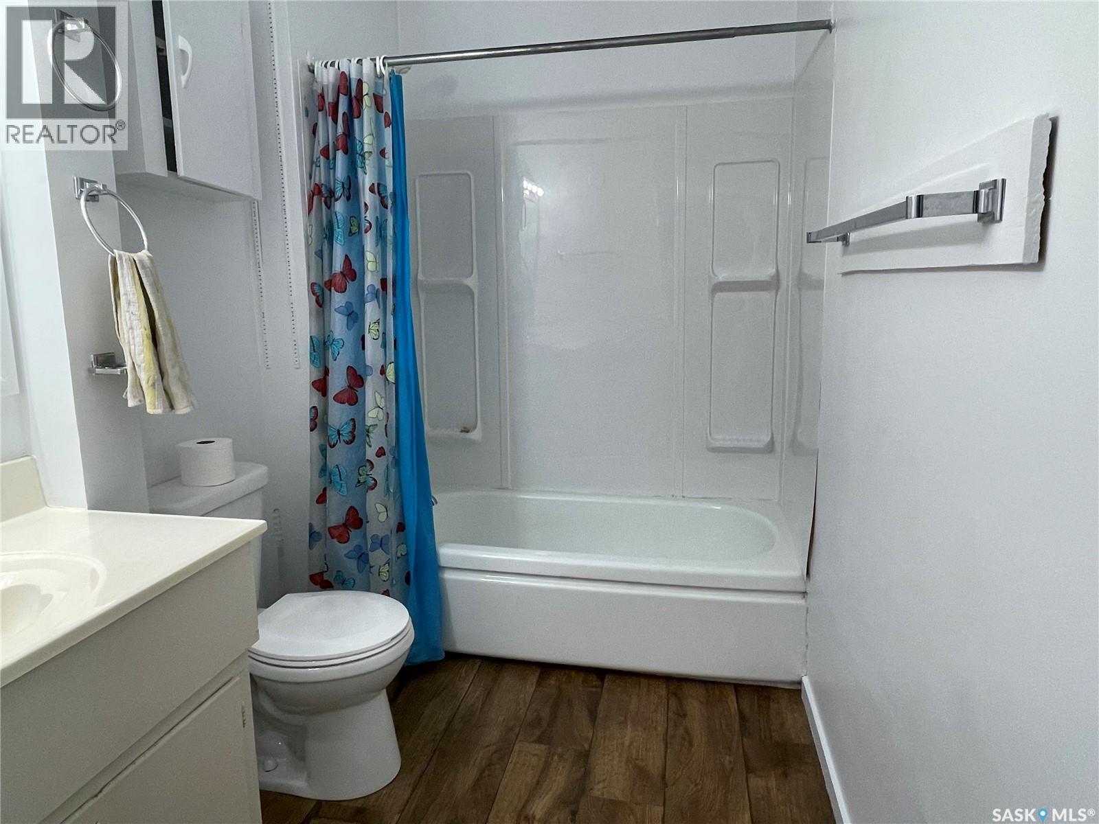 303 1st Street W, Meadow Lake, Saskatchewan  S9X 1Y5 - Photo 8 - SK023672