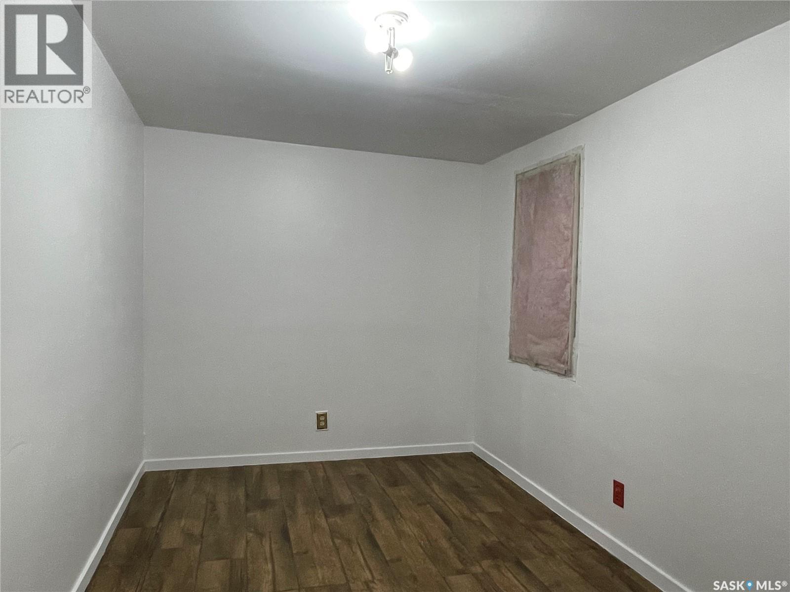 303 1st Street W, Meadow Lake, Saskatchewan  S9X 1Y5 - Photo 9 - SK023672