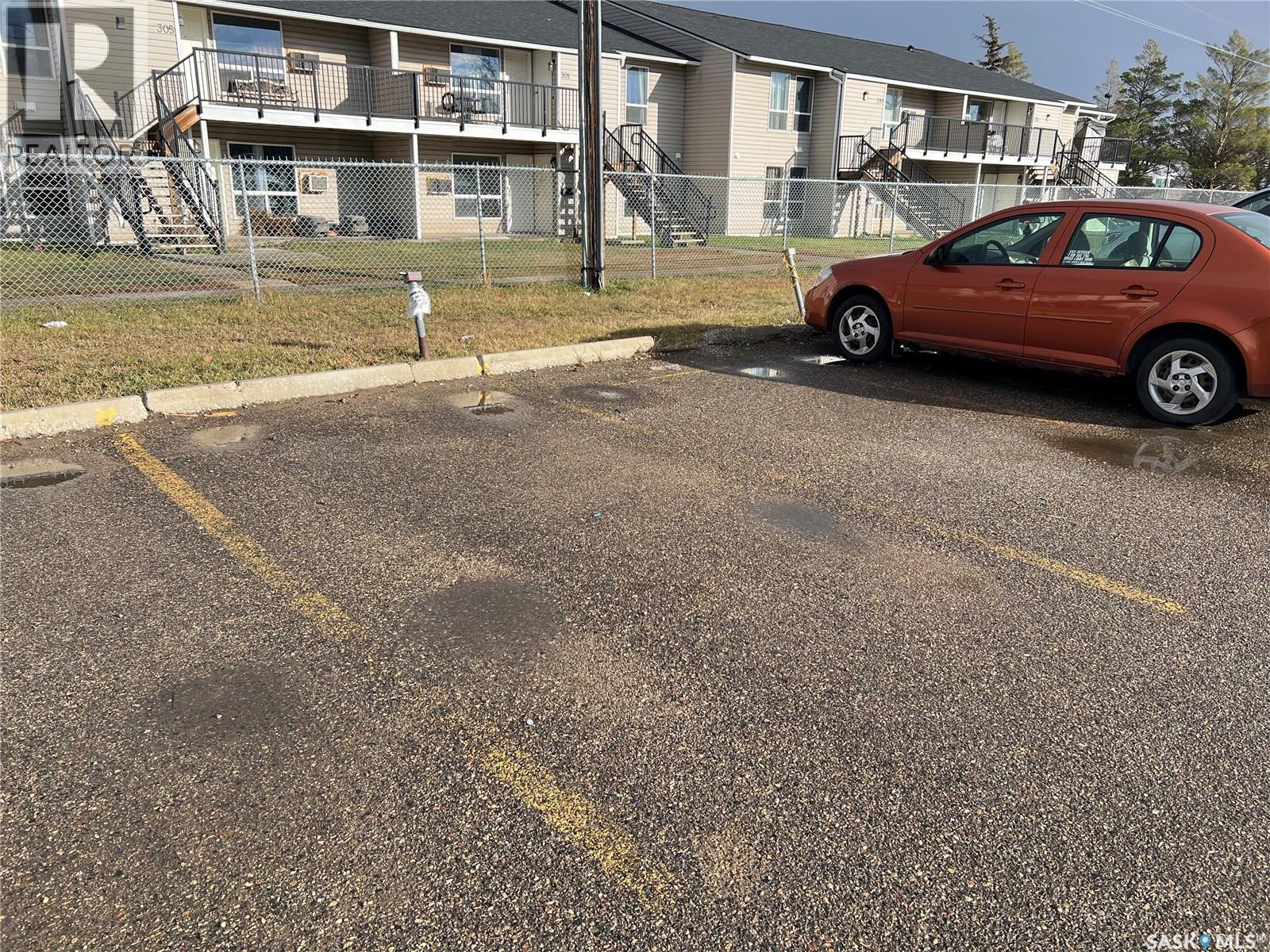 4036 Castle Road, Regina, Saskatchewan  S4S 6A4 - Photo 23 - SK023668