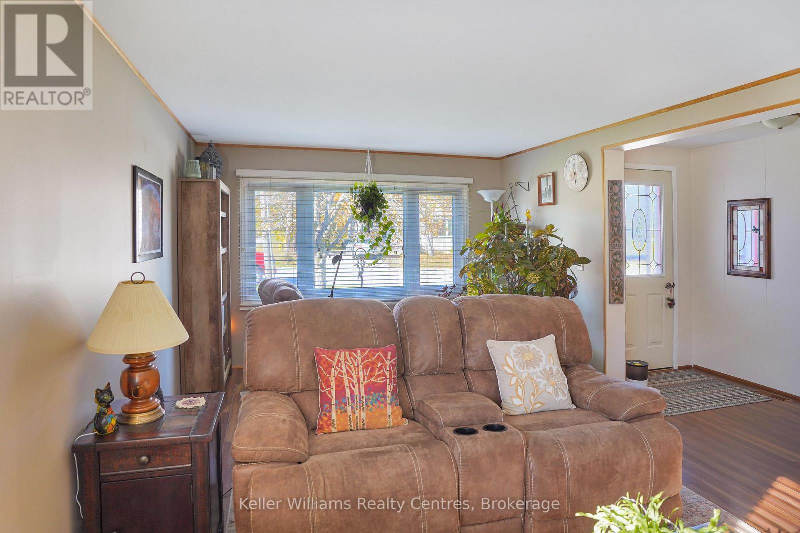 373 Isaac Street, South Bruce Peninsula, Ontario  N0H 2T0 - Photo 11 - X12517776