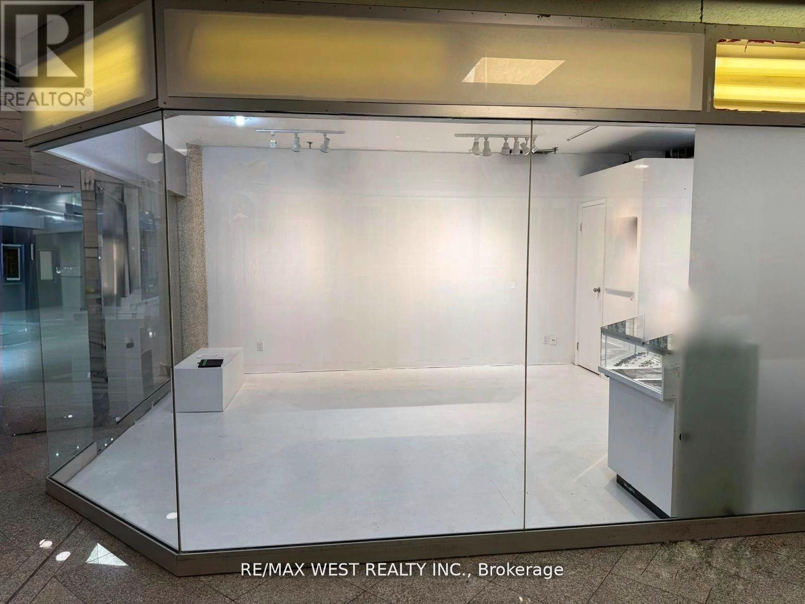 270 - 222 Spadina Avenue, Toronto, Ontario M5T 3A2 - Photo 3 - C12523880